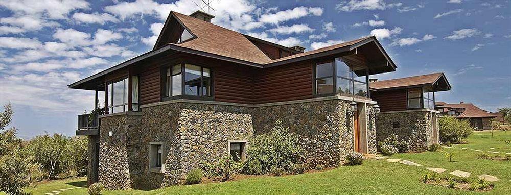 The Great Rift Valley Lodge & Golf Resort Naivasha Exterior photo