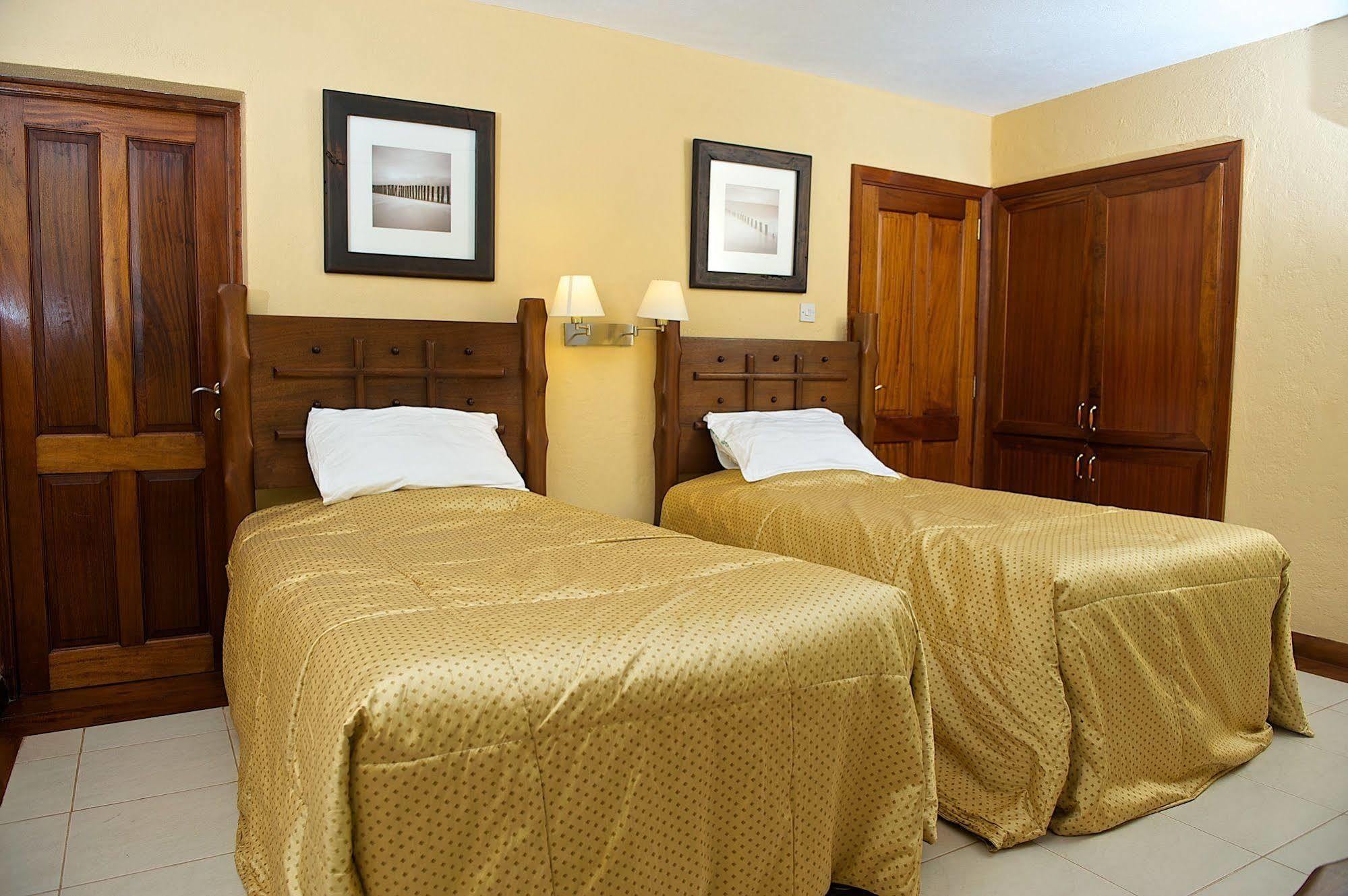 The Great Rift Valley Lodge & Golf Resort Naivasha Exterior photo