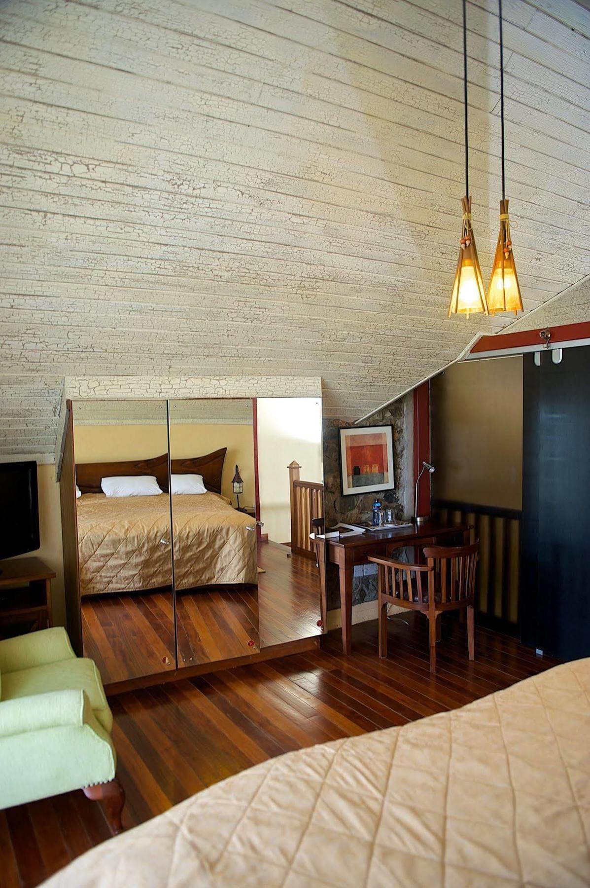 The Great Rift Valley Lodge & Golf Resort Naivasha Exterior photo